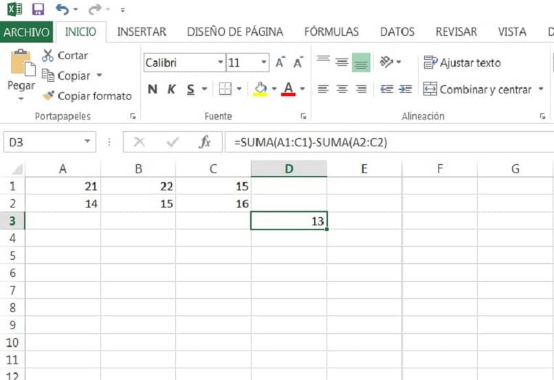 hoja de calculo de excel con muestra de operacion con formulas