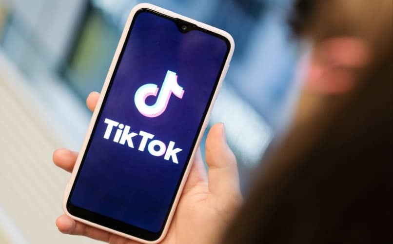 eliminar mensajes en tiktok