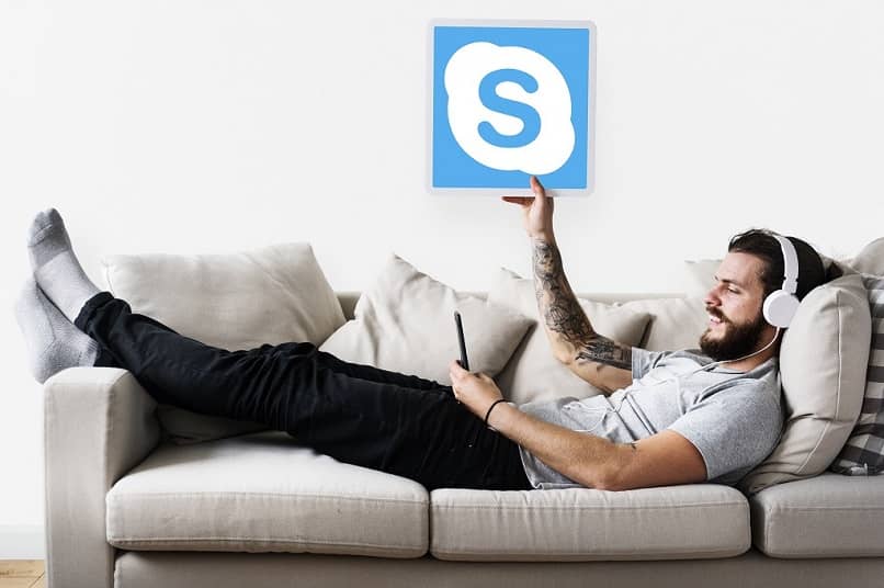 como agregar contacto de skype desde barra de busqueda