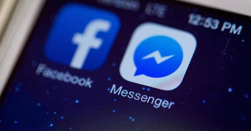 logos de facebook y de messenger
