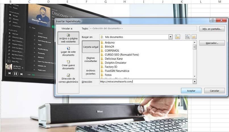pantalla con ventana emergente para seleccion de contenido