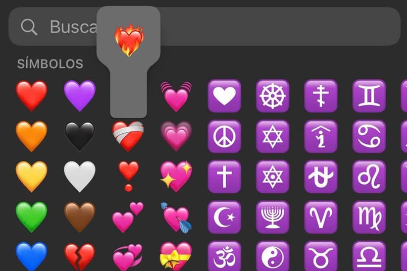 Que significa 3 corazones rojos en whatsapp