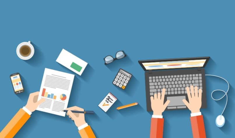 usuarios realizando cuentas