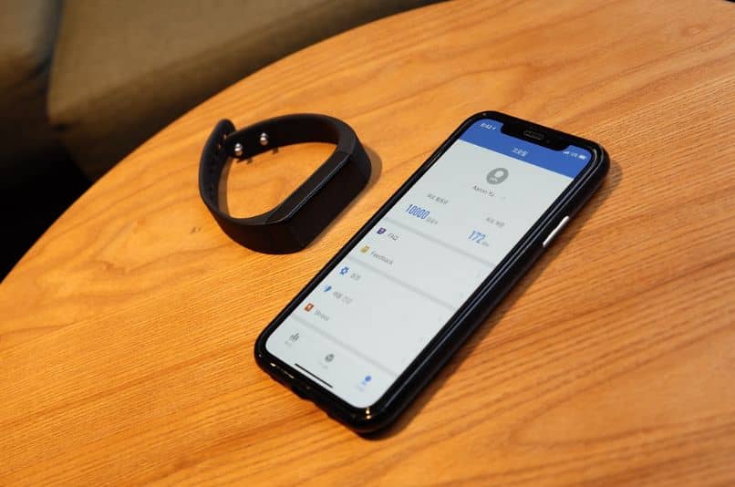 sincronizar amazfit band 5 y configurarla